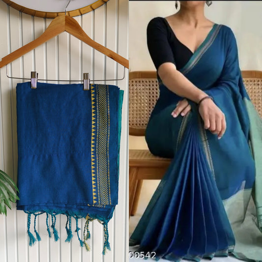 Small border khadhi saree