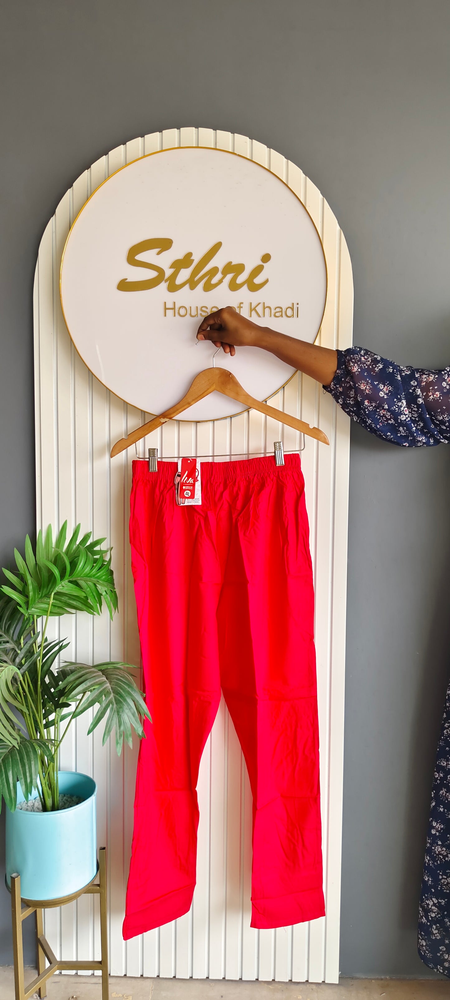 Straight Pant _ Tomato Pink