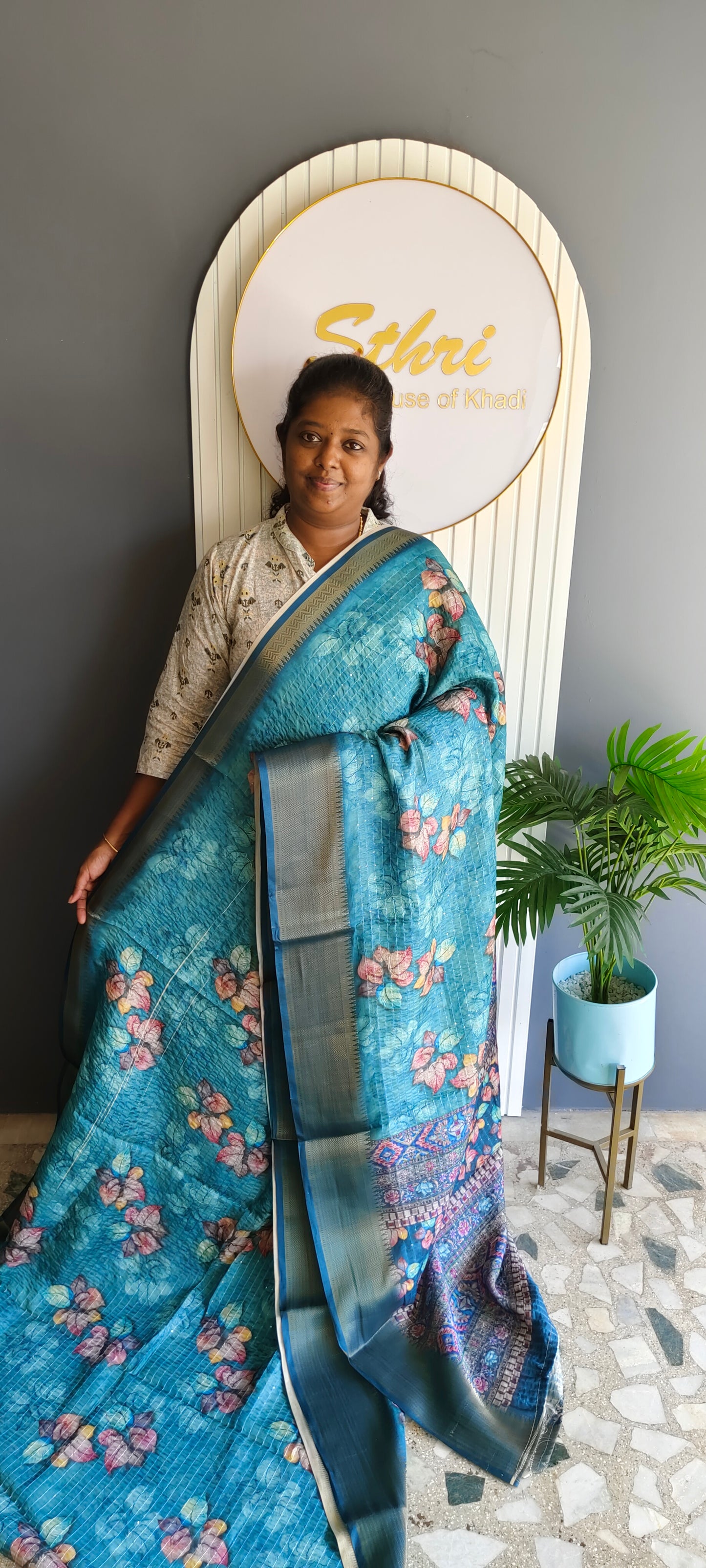 Offer saree