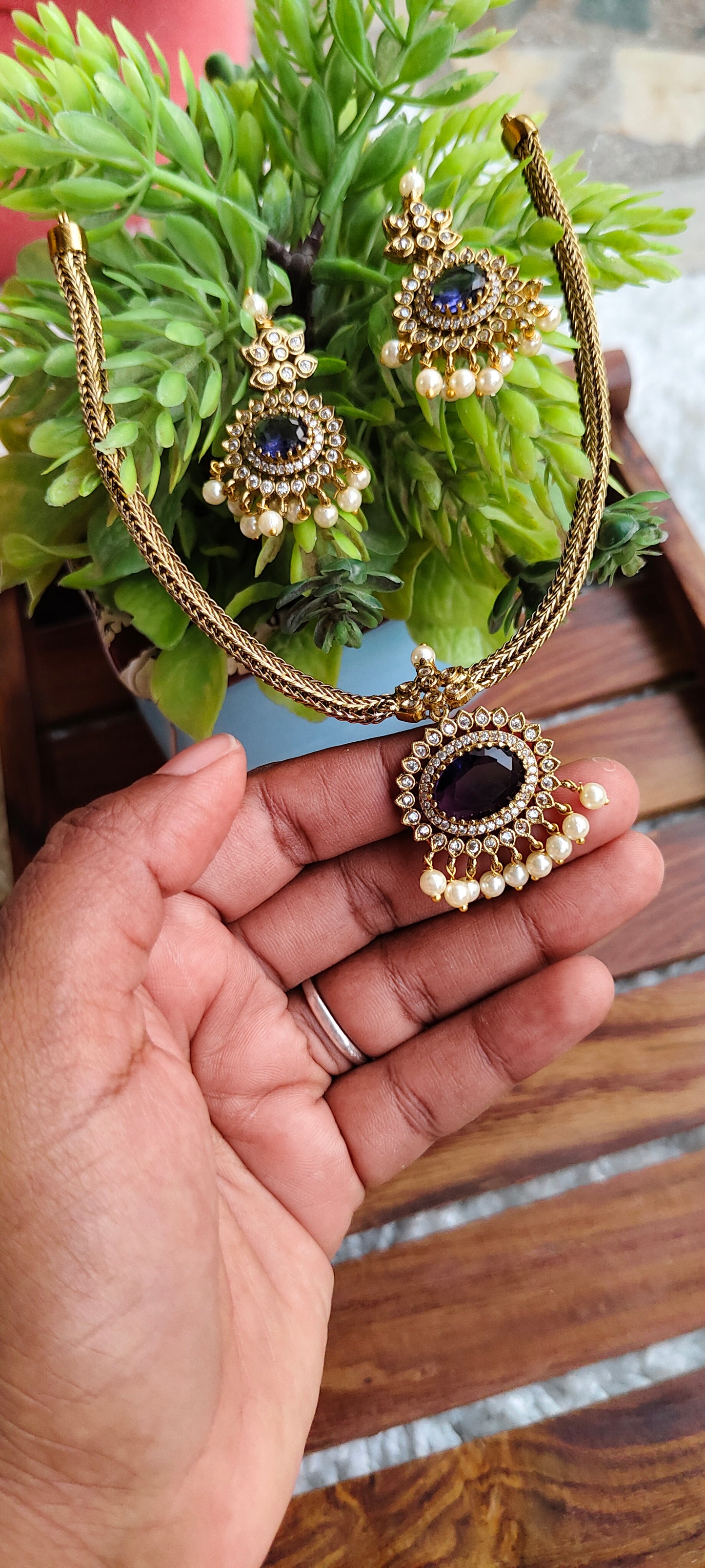 Victorian Attigai Set