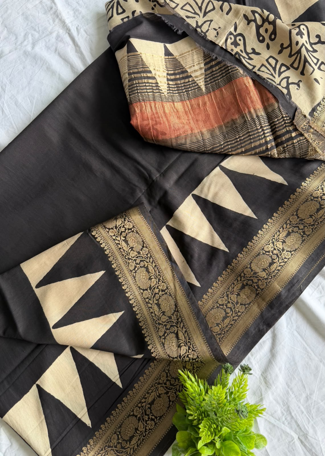 B.LIVA MAHESWARI SILK