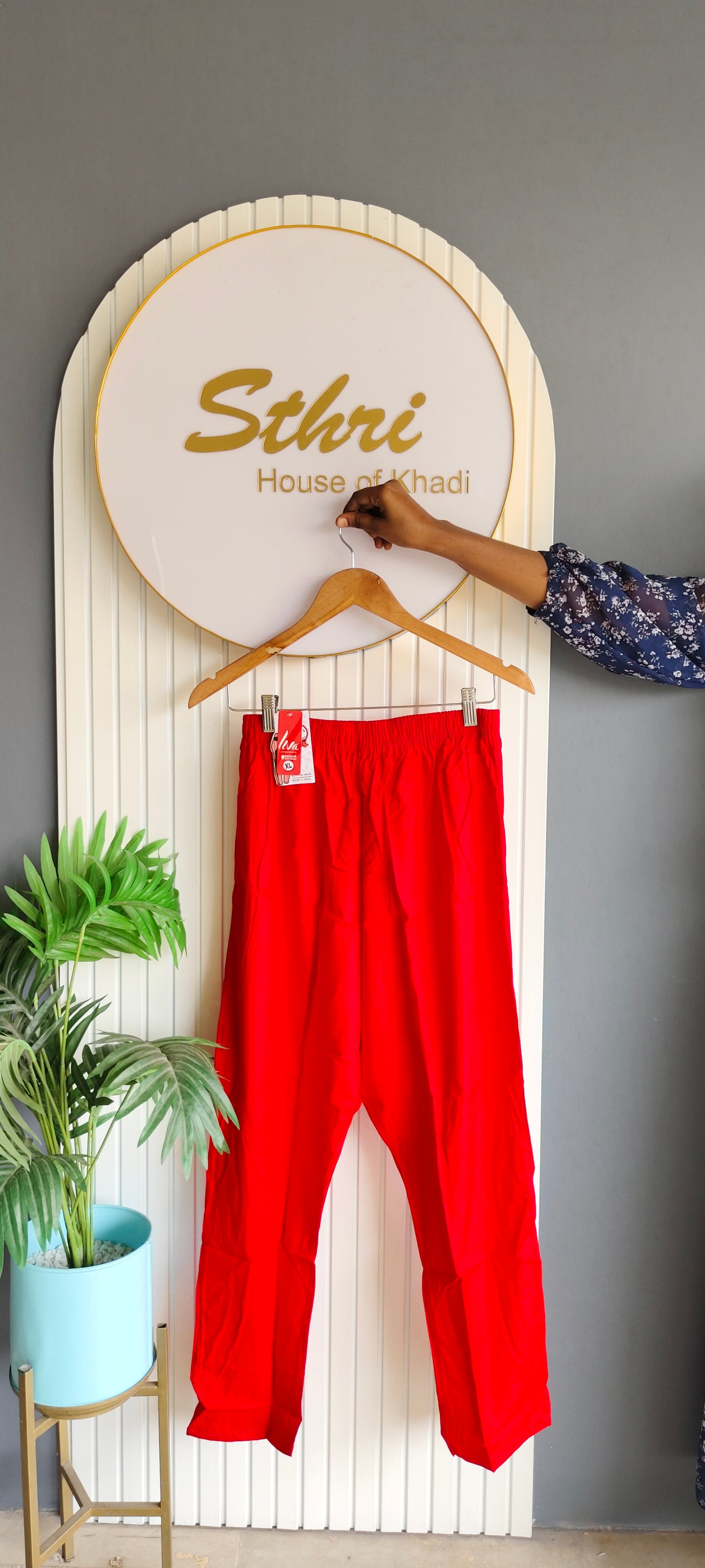 Straight Pant _ Red