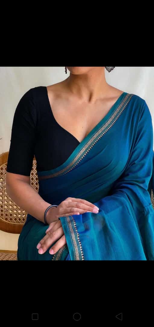 Small border khadhi saree