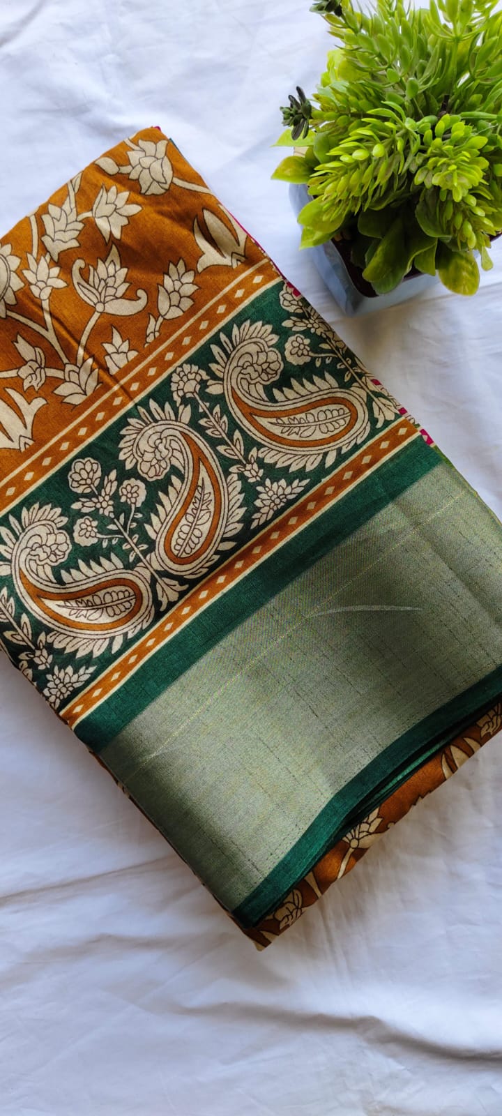 Offer saree