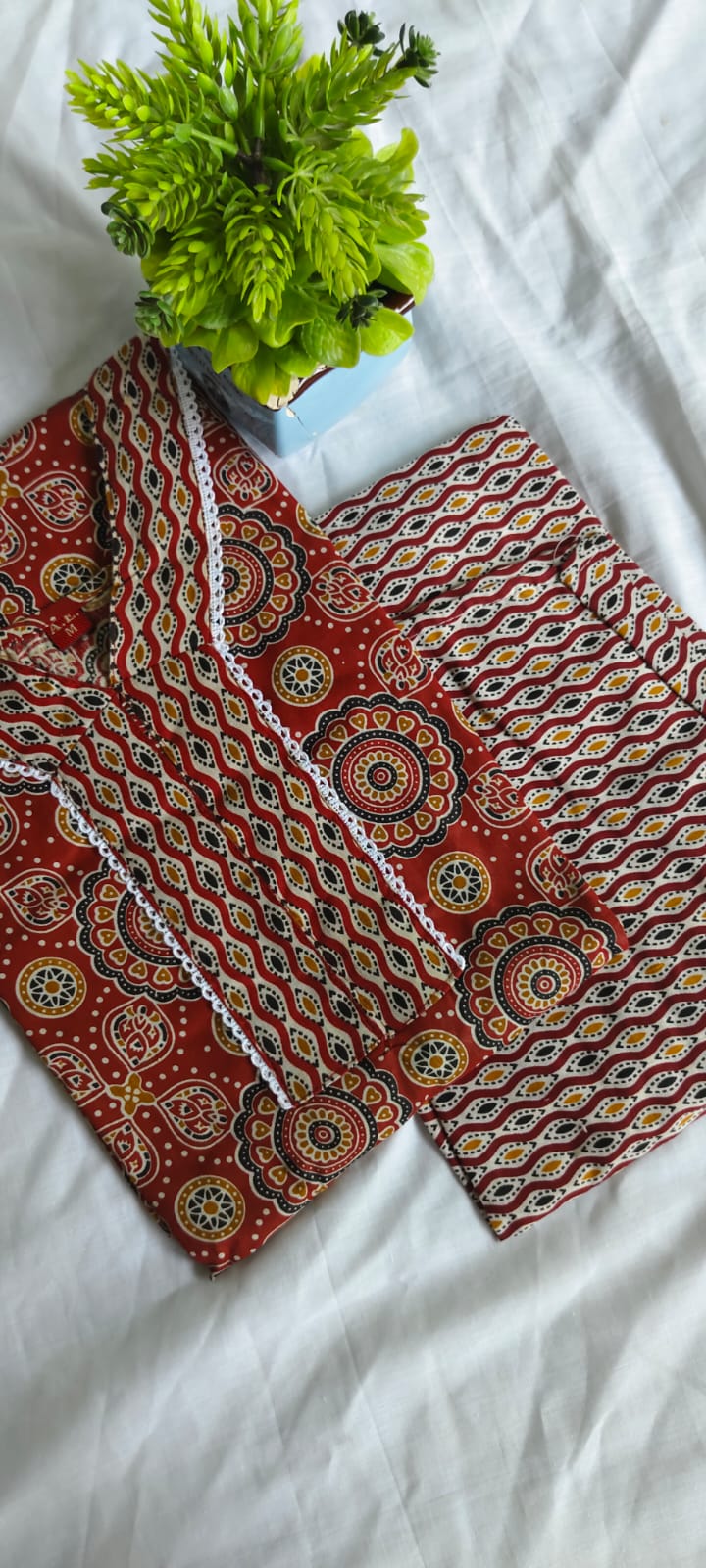 TWO PCS SET