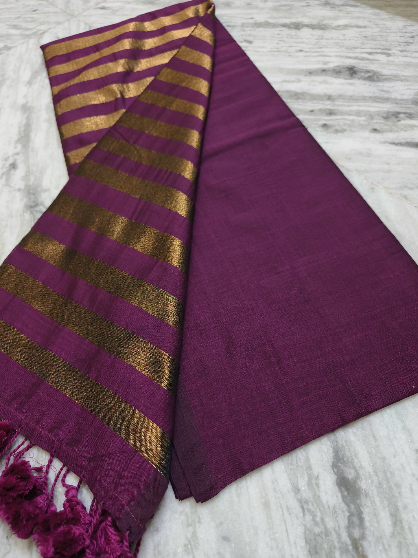 Zari pallu