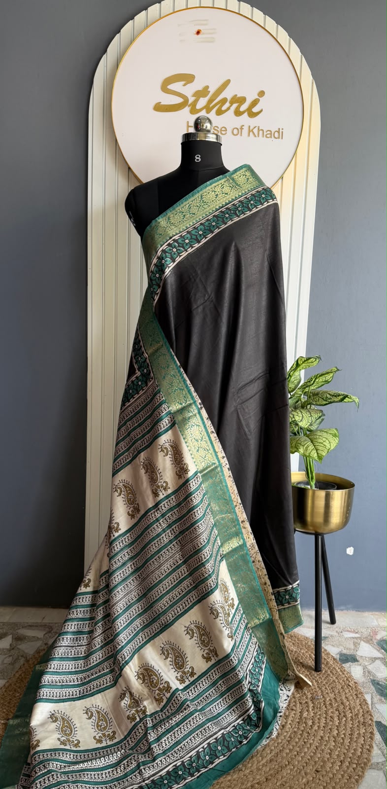 B.LIVA MAHESWARI SILK