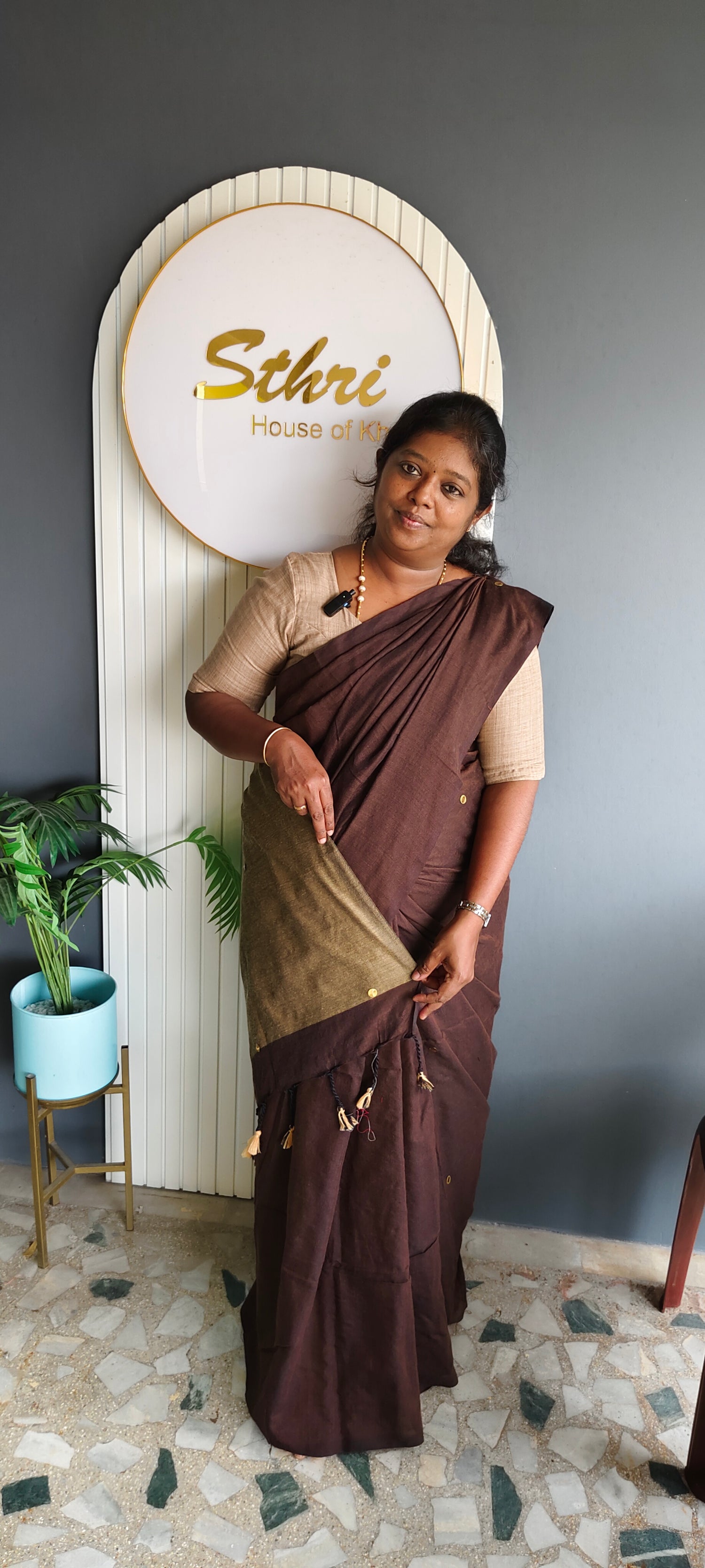 Mirror khadi Contrast Pallu | Sthri cotton