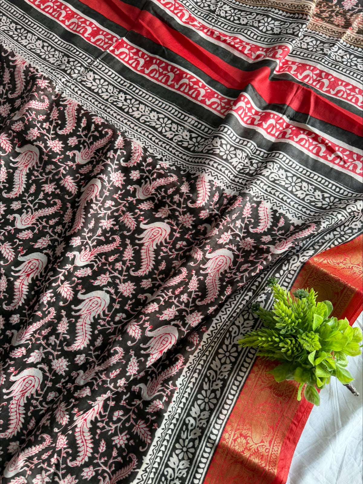 B.LIVA MAHESWARI SILK