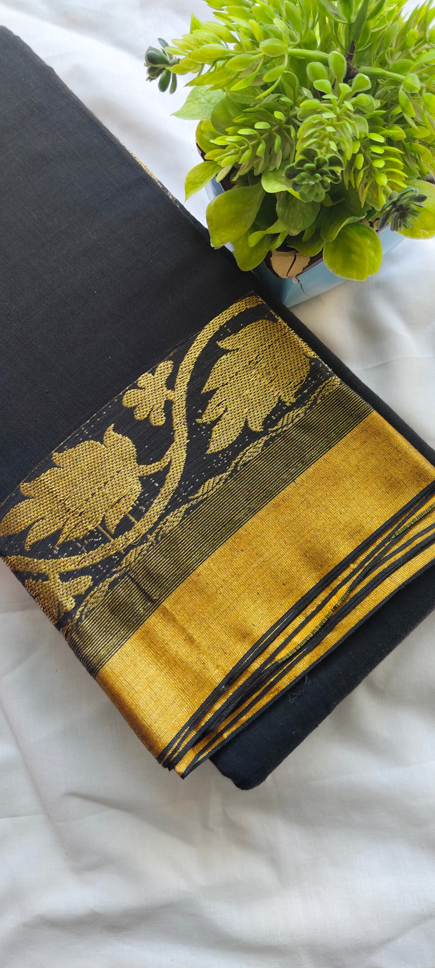 Offer saree