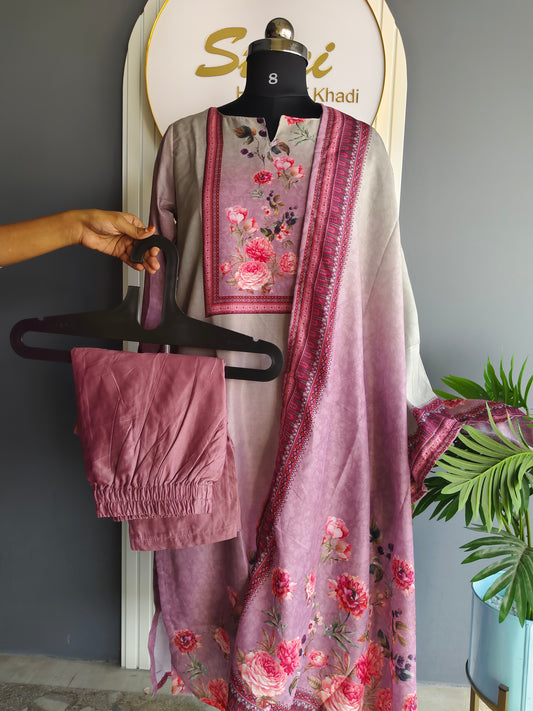 Salwar suit
