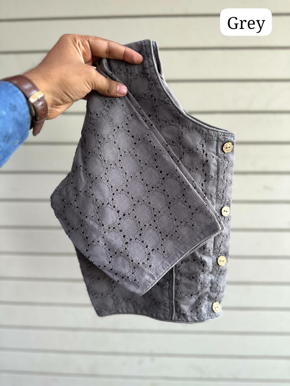Hakoba Blouse