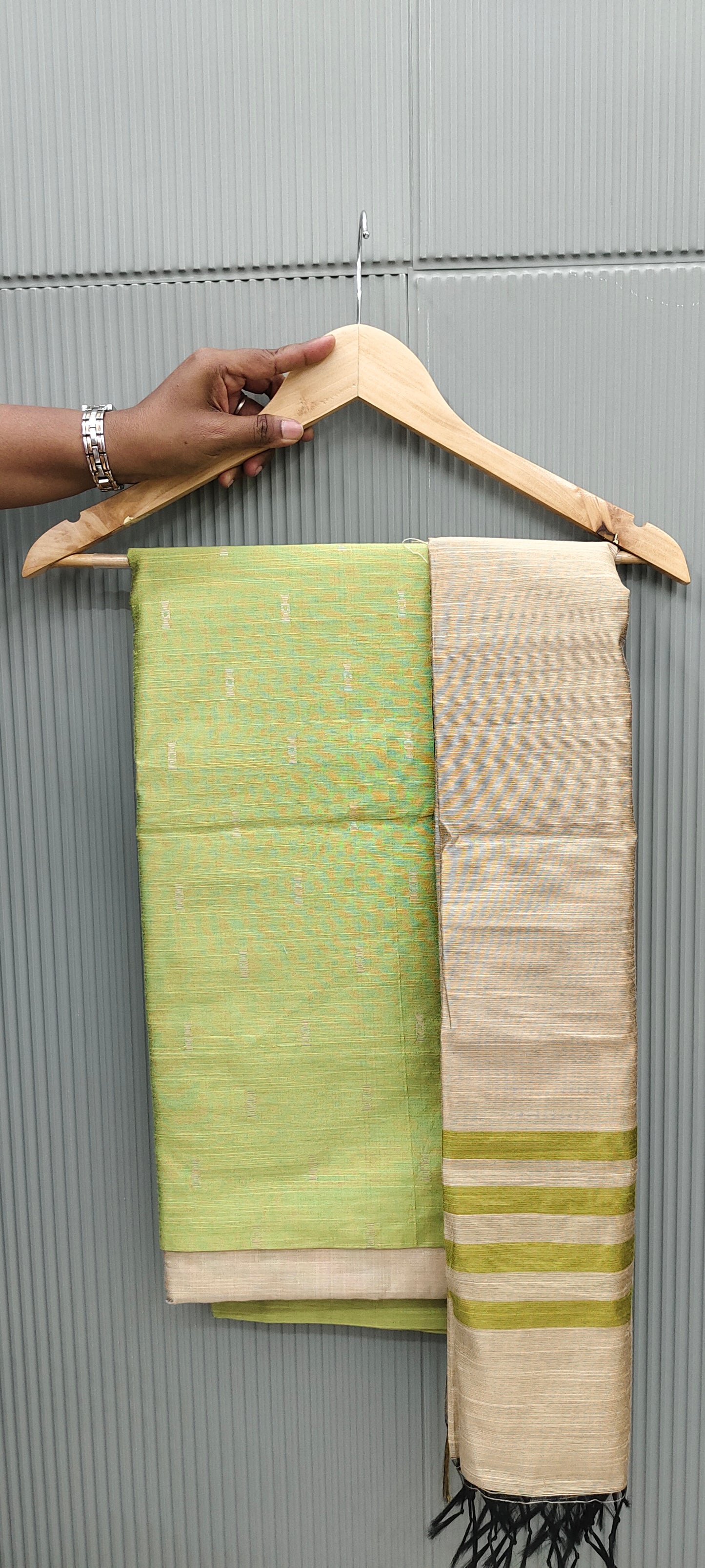 Raw Silk Material